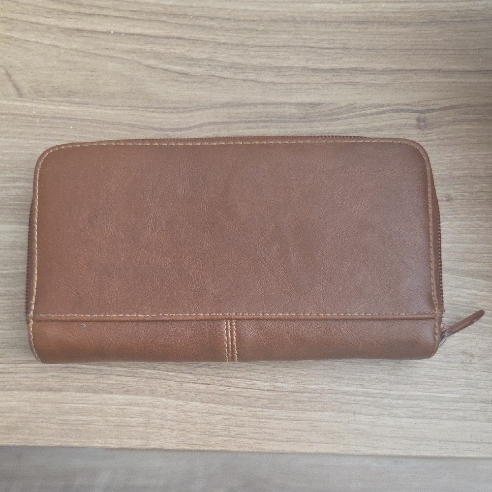 Rosetti Tan Womens Wallet - Picture 3 of 10